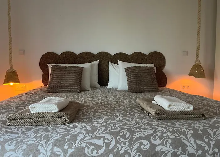 Quinta Da Alfarrobeira Peaceful Countryside Stay